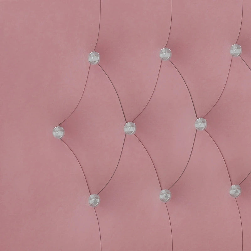 Lit plateforme Queen en velours rose avec tête de lit capitonnée à oreilles et rangement sous le lit