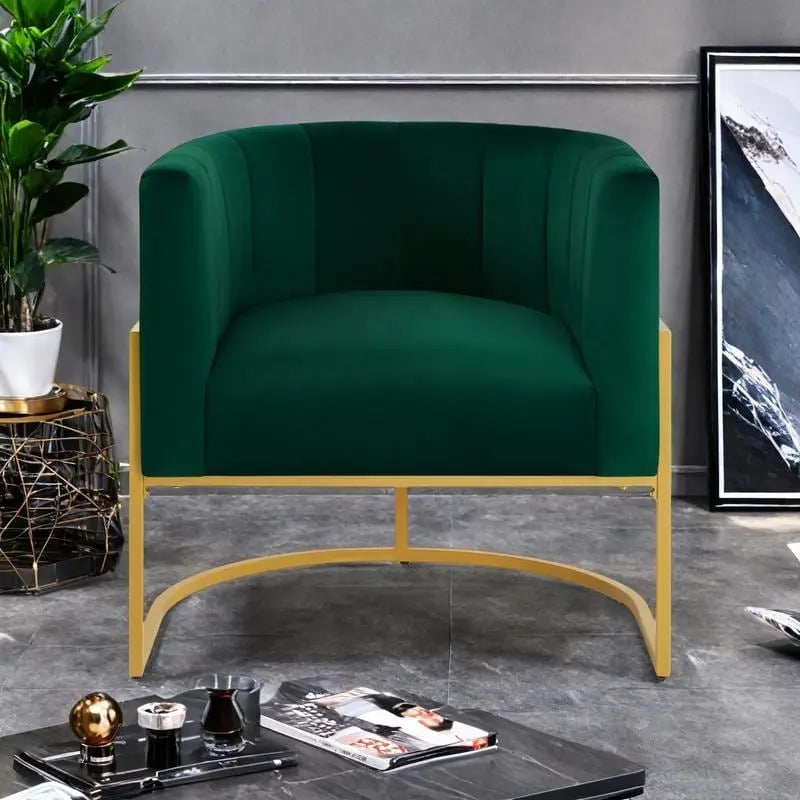 Fauteuil d'appoint en velours crème, pieds en métal noir, dossier incurvé TB117 Mousse