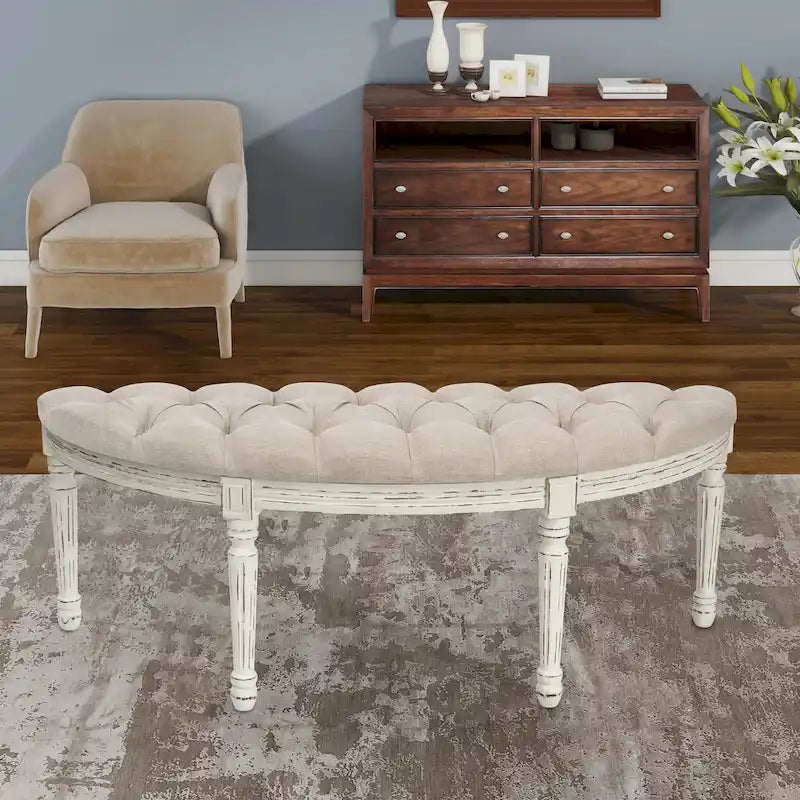 Banc rétro capitonné en lin ivoire avec pieds cannelés en bois style Mid-Century