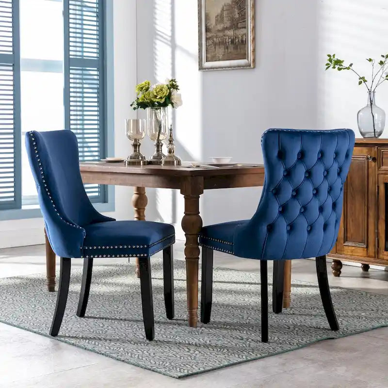 Chaise de salle à manger à dossier haut en velours doré avec ailes et rivets, style Mid-Century