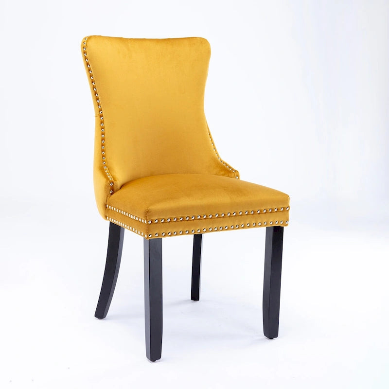 Chaise de salle à manger à dossier haut en velours doré avec ailes et rivets, style Mid-Century